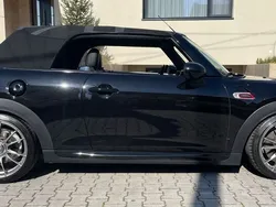 Schwarz Gebraucht 2019 Mini John Cooper Works Kleinwagen | 28.900 € (Teuer)