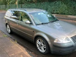 Andere außenfarben Gebraucht 2001 VW Passat Kombi | 4.000 €