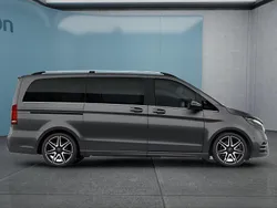 Grau Gebraucht 2020 Mercedes V300 Van / Kleinbus | 50.299 € (Fairer Preis)