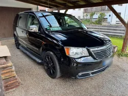 Schwarz Gebraucht 2014 Chrysler Town & Country Touring Kombi | 15.990 €