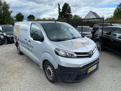 Silber Gebraucht 2017 Toyota Proace Van | 5.900 € (Fairer Preis)