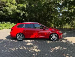 Rot Gebraucht 2015 Seat Leon ST FR Kombi | 12.000 € (Fairer Preis)