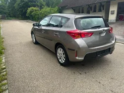 Gebraucht 2013 Toyota Auris Executive Limousine | 9.900 € (Guter Preis)
