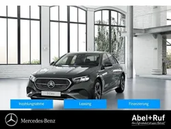 Graphitgrau (metallic) Gebraucht 2024 Mercedes E200 Avantgarde Limousine | 51.479 € (Teuer)