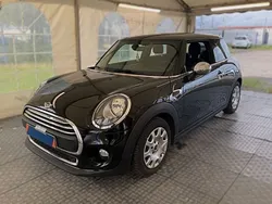 Schwarz Gebraucht 2015 Mini ONE Kleinwagen | 9.990 € (Fairer Preis)