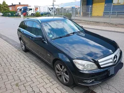 Schwarz Gebraucht 2010 Mercedes C220 Avantgarde Kombi | 3.900 € (Guter Preis)