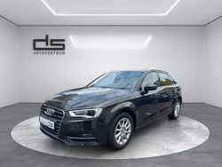 Braun Gebraucht 2016 Audi A3 Sportback Attraction Limousine | 12.990 € (Fairer Preis)
