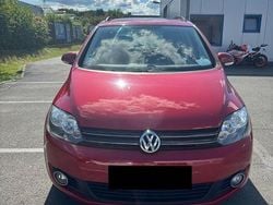 Rot Gebraucht 2011 VW Golf Plus Team Van / Kleinbus | 4.100 € (Fairer Preis)