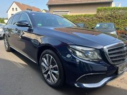 Cavansitblau (metallic) Gebraucht 2020 Mercedes E300 Kombi | 26.999 € (Fairer Preis)