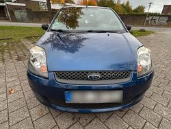 Blau Gebraucht 2006 Ford Fiesta Kleinwagen | 1.000 € (Guter Preis)