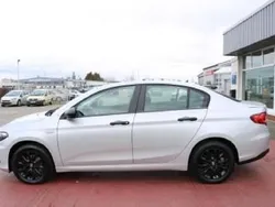 Grau Gebraucht 2020 Fiat Tipo Street Limousine | 10.990 € (Fairer Preis)