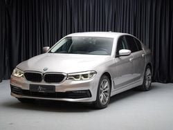 Silber Gebraucht 2018 BMW 520 Sport Line Limousine | 20.490 € (Fairer Preis)