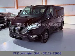 Schwarz Gebraucht 2022 Ford Tourneo Custom Van / Kleinbus | 45.990 €