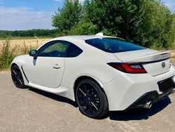 Weiß Gebraucht 2023 Toyota GR86 Coupé | 38.700 € (Etwas zu teuer)