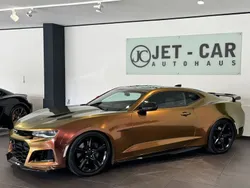Grau Gebraucht 2017 Chevrolet Camaro Coupé | 46.900 € (Etwas zu teuer)