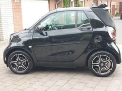 Schwarz Gebraucht 2021 Smart ForTwo Electric Drive Prime Cabrio | 11.900 € (Guter Preis)