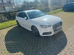 Weiß Gebraucht 2018 Audi A4 Sport Kombi | 18.000 € (Fairer Preis)