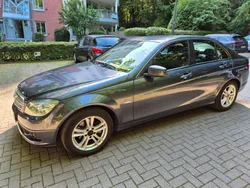 Grau Gebraucht 2011 Mercedes C180 Avantgarde Limousine | 8.500 € (Guter Preis)