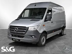 Iridiumsilber metallic Gebraucht 2023 Mercedes Sprinter Van | 35.664 € (Fairer Preis)