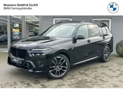 Schwarz Gebraucht 2025 BMW X7 M Sport SUV | 119.490 € (Guter Preis)