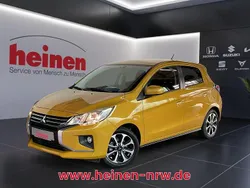 Gelb Gebraucht 2024 Mitsubishi Space Star Select+ Limousine | 15.499 € (Etwas zu teuer)