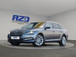 Grau Gebraucht 2023 Skoda Superb Style Kombi | 38.988 € (Fairer Preis)