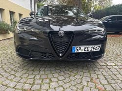 Schwarz Gebraucht 2023 Alfa Romeo Stelvio Competizione SUV | 41.900 € (Fairer Preis)