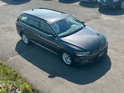 Grau Gebraucht 2023 VW Passat Business Kombi | 19.900 € (Etwas zu teuer)