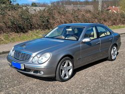 Gold Gebraucht 2005 Mercedes E280 Limousine | 5.000 € (Fairer Preis)