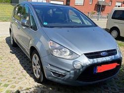 Silber Gebraucht 2013 Ford S-MAX Titanium Van / Kleinbus | 4.950 € (Guter Preis)