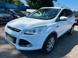 Weiß Gebraucht 2013 Ford Kuga Titanium SUV | 6.999 €