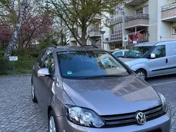 Braun Gebraucht 2011 VW Golf Plus Cross Van / Kleinbus | 6.999 € (Fairer Preis)