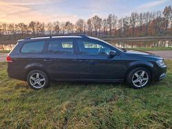 Schwarz Gebraucht 2013 VW Passat Kombi | 4.990 € (Guter Preis)