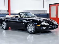 Schwarz Gebraucht 2001 Jaguar XK8 Cabrio | 8.000 €