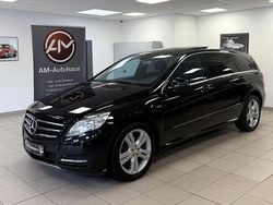 Obsidianschwarz Gebraucht 2011 Mercedes R350 Van / Kleinbus | 25.999 €