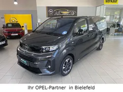 Grau Gebraucht 2024 Opel Zafira Life Van | 37.990 € (Superpreis)