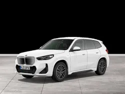 Alpinweiss Gebraucht 2024 BMW iX1 Luxury Line SUV | 51.524 € (Teuer)