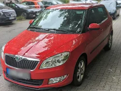 Rot Gebraucht 2013 Skoda Fabia Ambition Limousine | 3.600 € (Guter Preis)