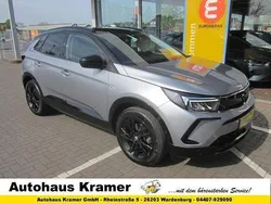 Quarzsilber (metallic) Gebraucht 2024 Opel Grandland X SUV | 25.980 € (Fairer Preis)