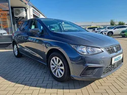 Grau Gebraucht 2020 Seat Ibiza Style Limousine | 12.450 € (Fairer Preis)