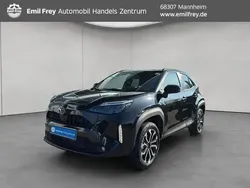 Mysticschwarz mica Neu 2025 Toyota Yaris Hybrid | 29.390 € (Etwas zu teuer)