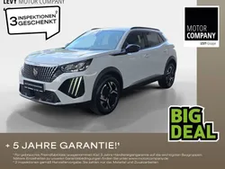 Weiss Gebraucht 2024 Peugeot 2008 Allure SUV | 19.980 € (Superpreis)