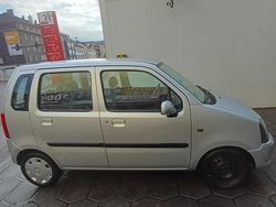 Grau Gebraucht 2005 Opel Agila Kleinwagen | 900 € (Fairer Preis)