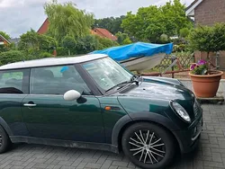 Grün Gebraucht 2003 Mini Cooper Kleinwagen | 1.500 € (Guter Preis)