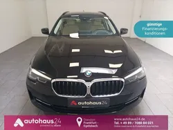 Schwarz Gebraucht 2023 BMW 520 Sport Line Limousine | 33.670 € (Superpreis)