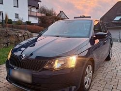 Blau Gebraucht 2018 Skoda Fabia Ambition Kleinwagen | 6.799 € (Superpreis)