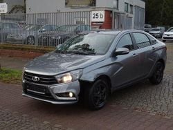 Grau Gebraucht 2017 Lada Vesta Limousine | 3.450 €