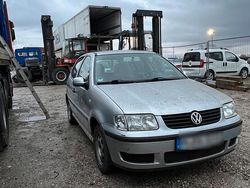Silber Gebraucht 1999 VW Polo Kleinwagen | 1.300 € (Fairer Preis)