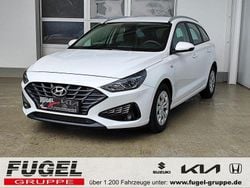 Atlas white / sol Gebraucht 2023 Hyundai i30 Kombi | 15.349 € (Guter Preis)
