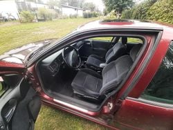 Rot Gebraucht 2001 Opel Vectra Limousine | 500 € (Superpreis)